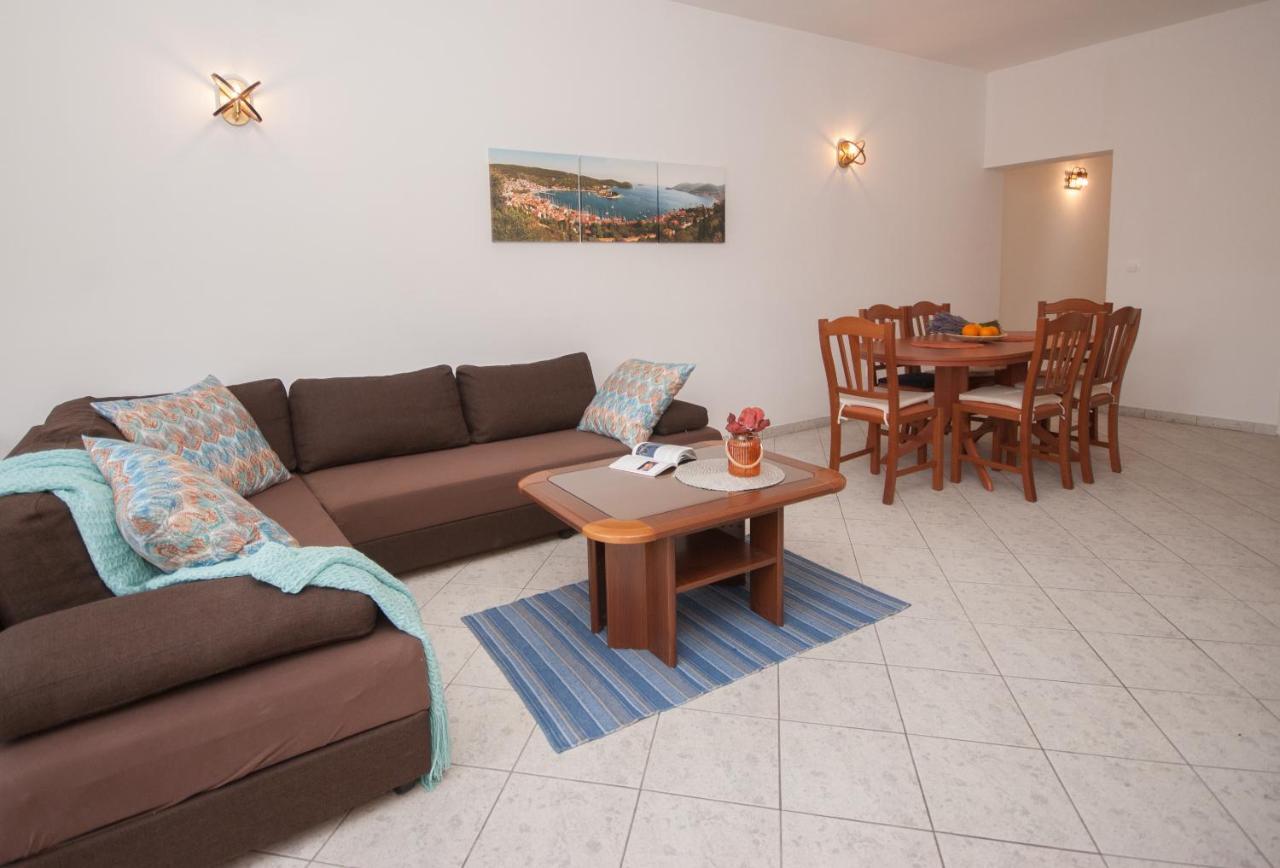 Apartments Dilk Vis Extérieur photo